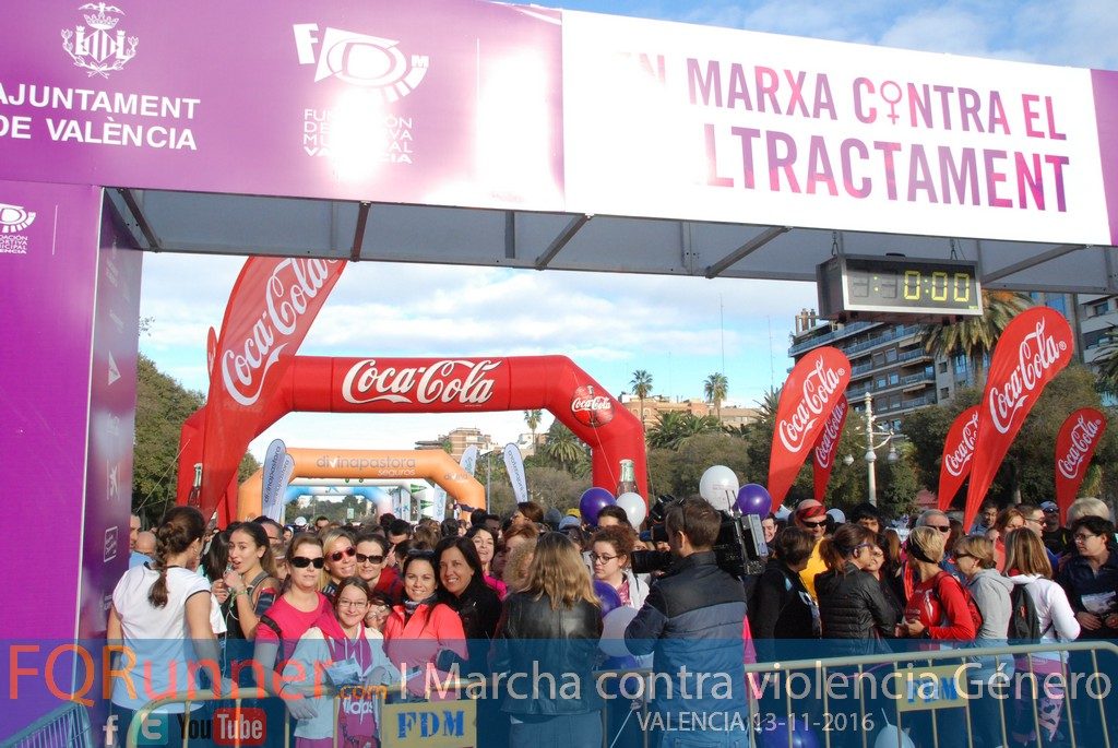 13-11-16 I Marcha contra la violencia de género 2016 en Valencia