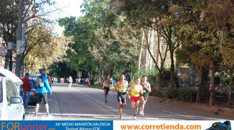 Los españoles también vuelan en la Media Maratón de Valencia 2018