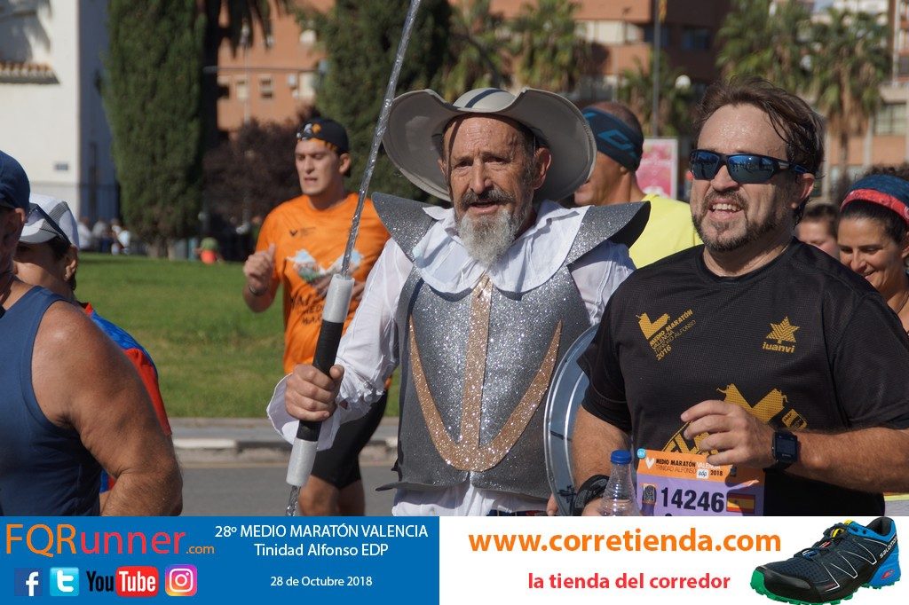 Media Maratón de Valencia 2018, animación desde dentro de la carrera
