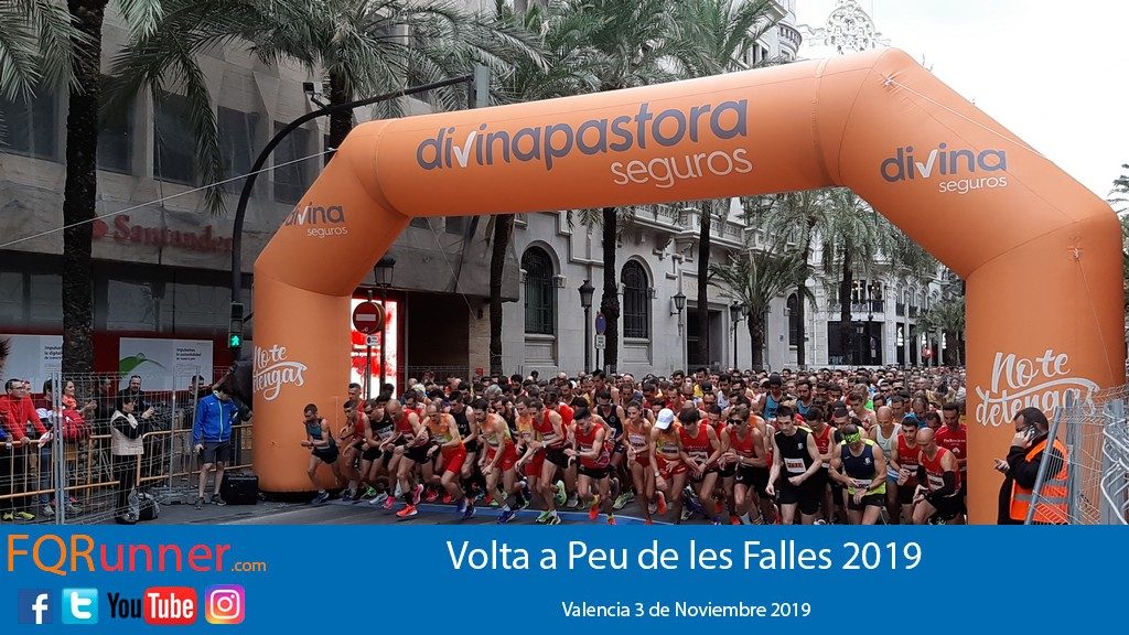 Así ha sido la salida de la Volta a Peu de les Falles 2019