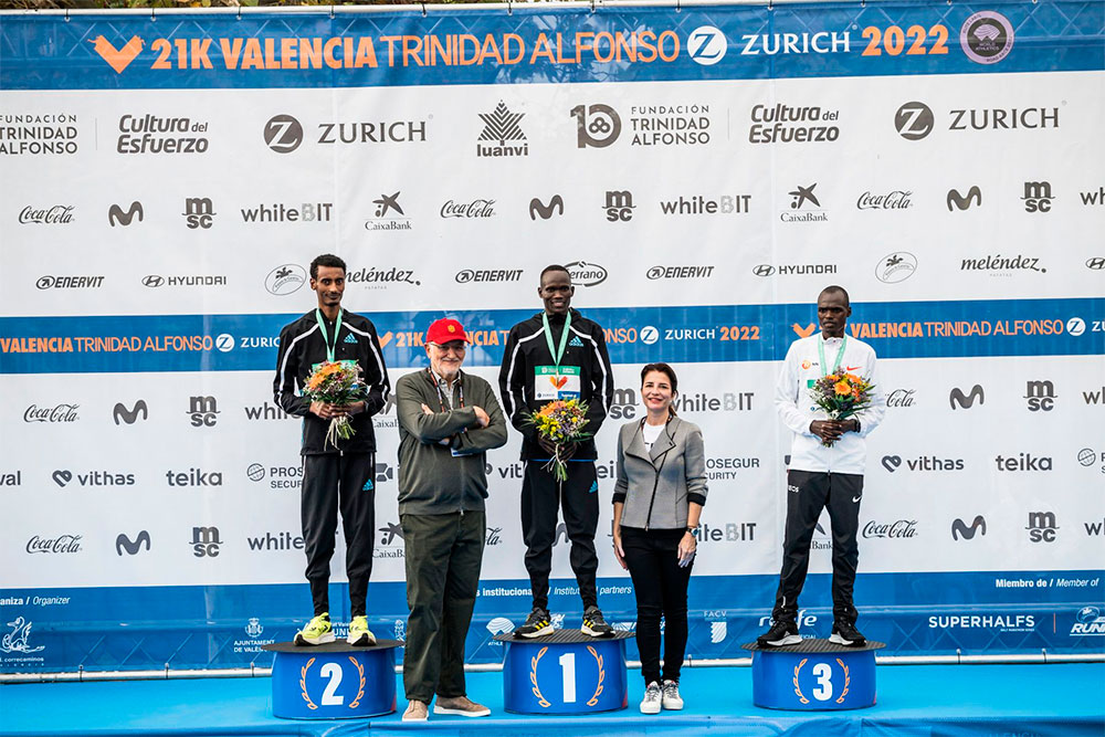 Podium Masculino Media Maratón Valencia 2022